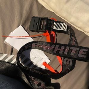 Off-white belt genuine also have the bag and tags
